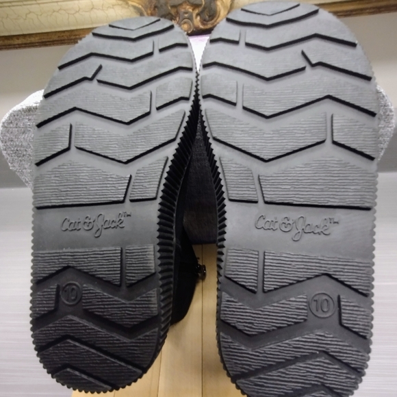 Cat & Jack Black Suede Leather Faux Fur Lined Childrens Winter Boots Size 10 NEW - Picture 4 of 8